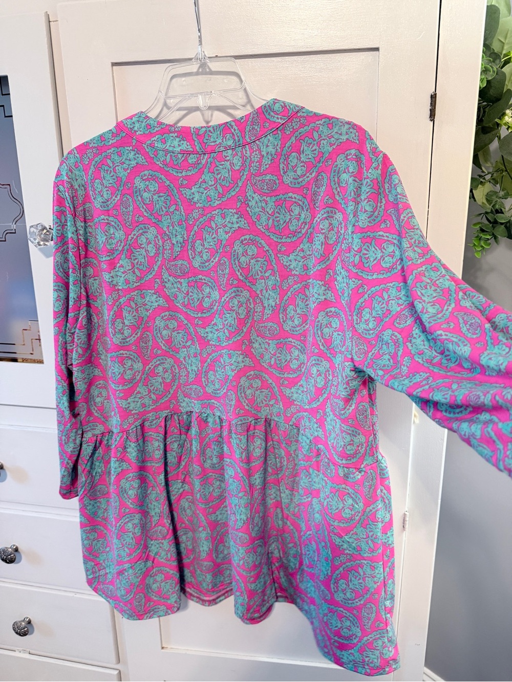 Dear Scarlett Pink & Teal Paisley Tunic Top - Picture 3 of 6